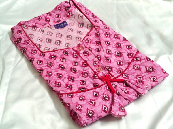 Nighties (L - Size)