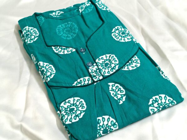 Nighties (XL - Size)