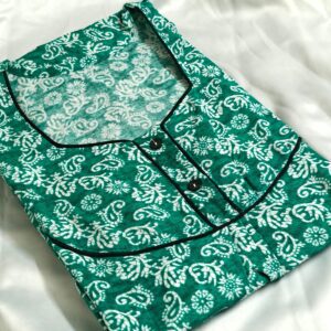 Nighties (L - Size)