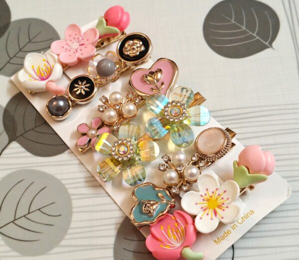 CC New TRendy Hair Pins Combo