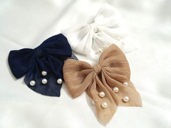 CC Stylish Bow Hair clips with beads