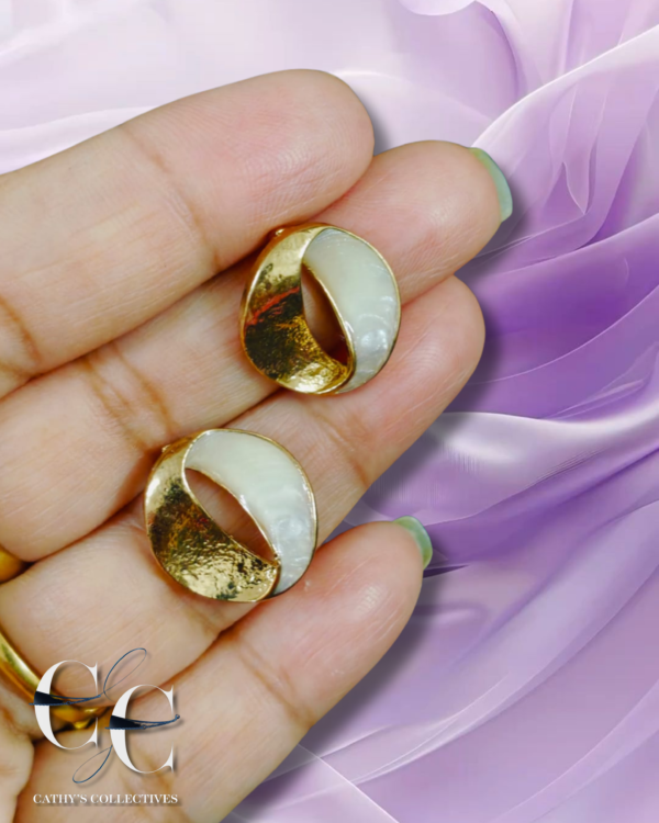 Korean Earrings - Image 2