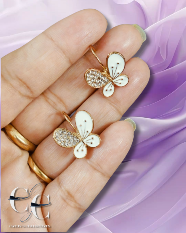 Korean Earrings - Image 2