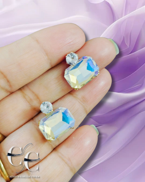 Korean Earrings - Image 2