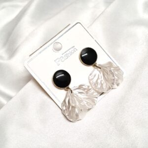 Trendy Korean Shell Earring