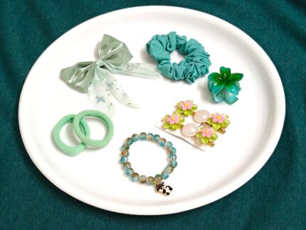 CC : Special Gift Hamper : Bow Clip, Hair Bands, Bracelet, Korean Clip, Hair Claw