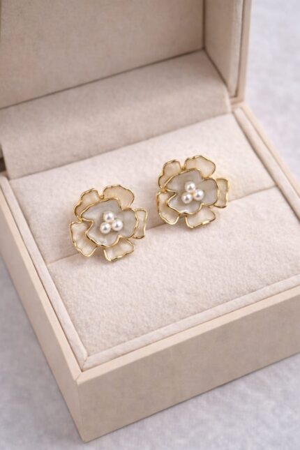 CC Trendy and Stylish Korean Earring