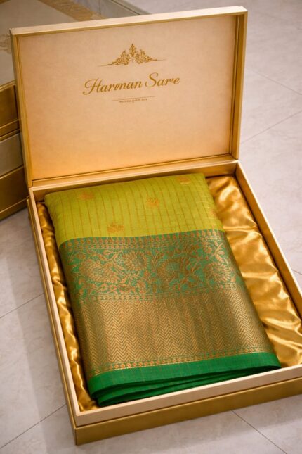 CC Trendy and Beautiful Premium Quality Soft Silk Saree With Contrast Pallu and Blouse