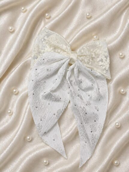CC Trendy And stylish Embroidery Bow Clip