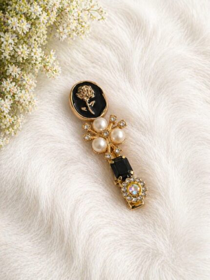 CC Trendy And stylish Korean Hair Clip