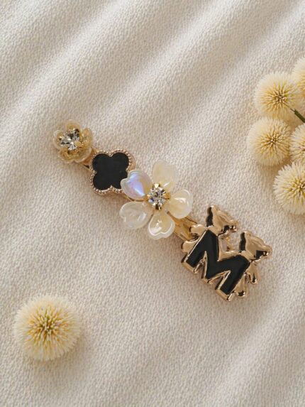 CC Trendy And stylish Korean Hair Clip