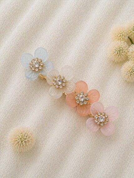CC Trendy And stylish Korean Hair Clip