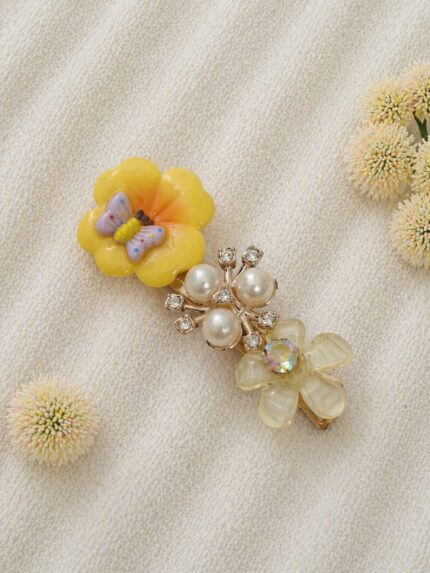 CC Trendy And stylish Korean Hair Clip