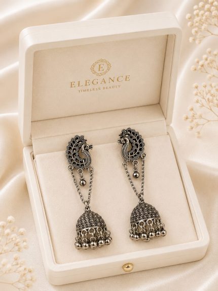 CC Trendy And Stylish Light Weight Oxidised Earring