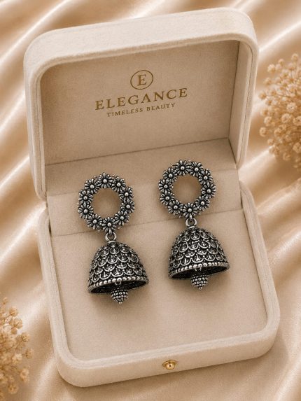 CC Trendy And Stylish Light Weight Oxidised Earring