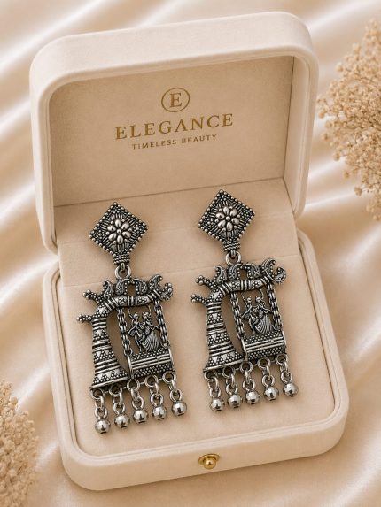 CC Trendy And Stylish Light Weight Oxidised Earring